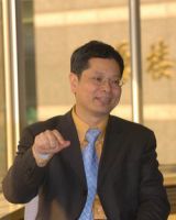 Yongmiao Hong